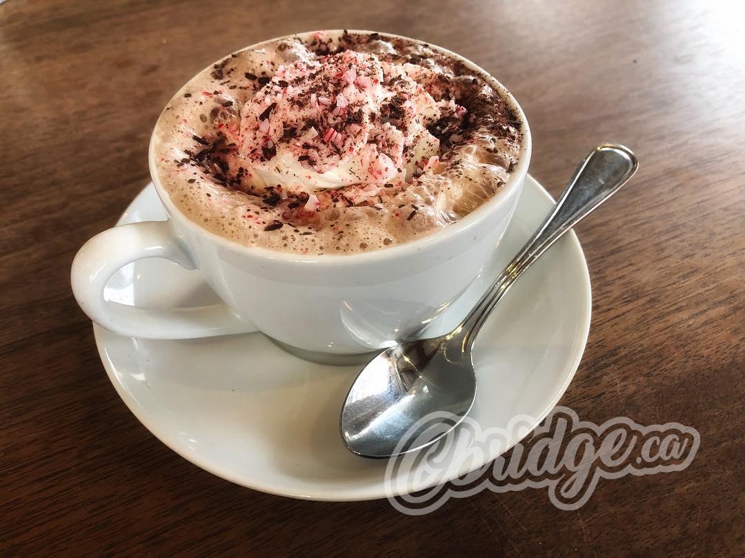 Let @e.v.o.kitchen warm you up with a peppermint hot chocolate #mycbridge #cbridge